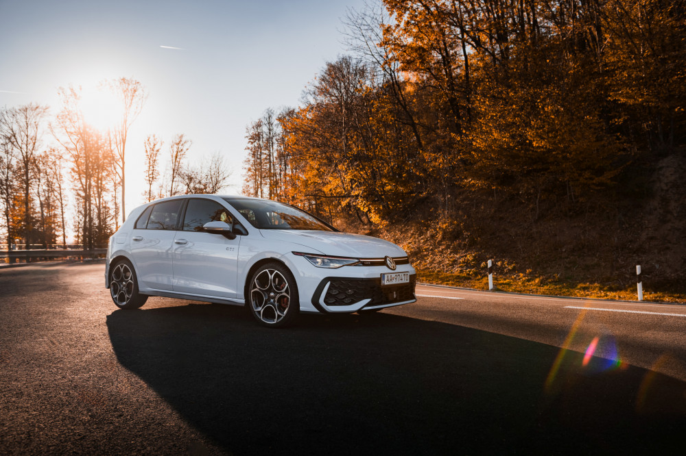Volkswagen Golf GTI 2024